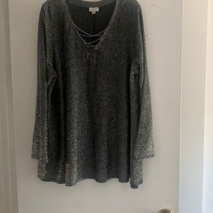 HOLIDAY SPARKLE TOP